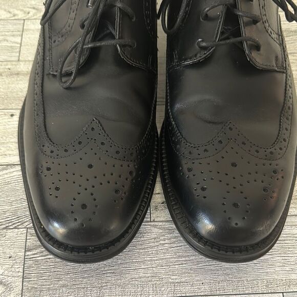 Chaps Black Leather Wingtip Shoes Size 11 NWT - Picture 9 of 11